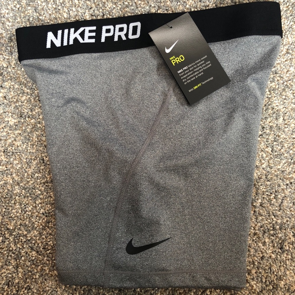 NWT Nike Pro Compression Shorts Girls XL